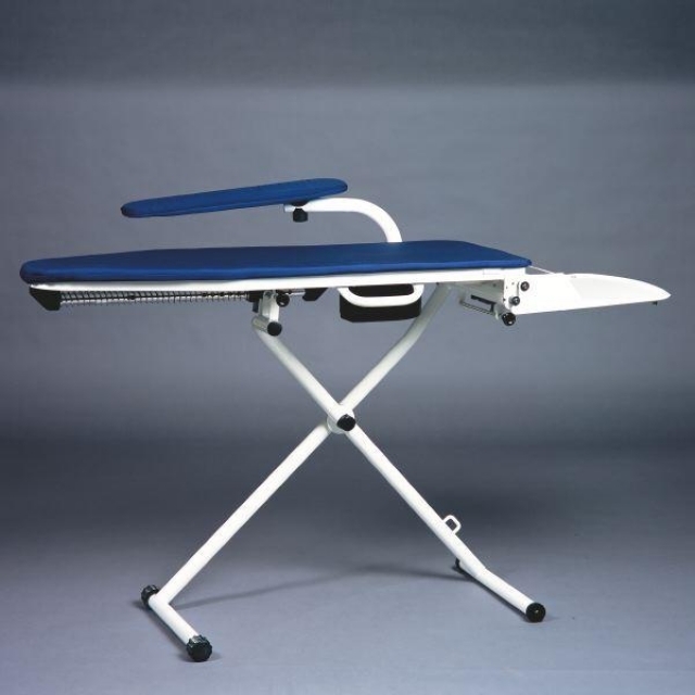 Itron Strijktafel met verwarming, instelbaar