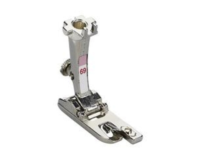 Schelp- en tricotzoomvoet: 4mm #69