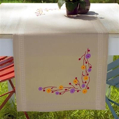 Tafelloper speelse bloemen