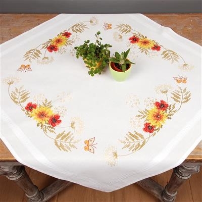 Tafelkleed zonnebloemen en papavers